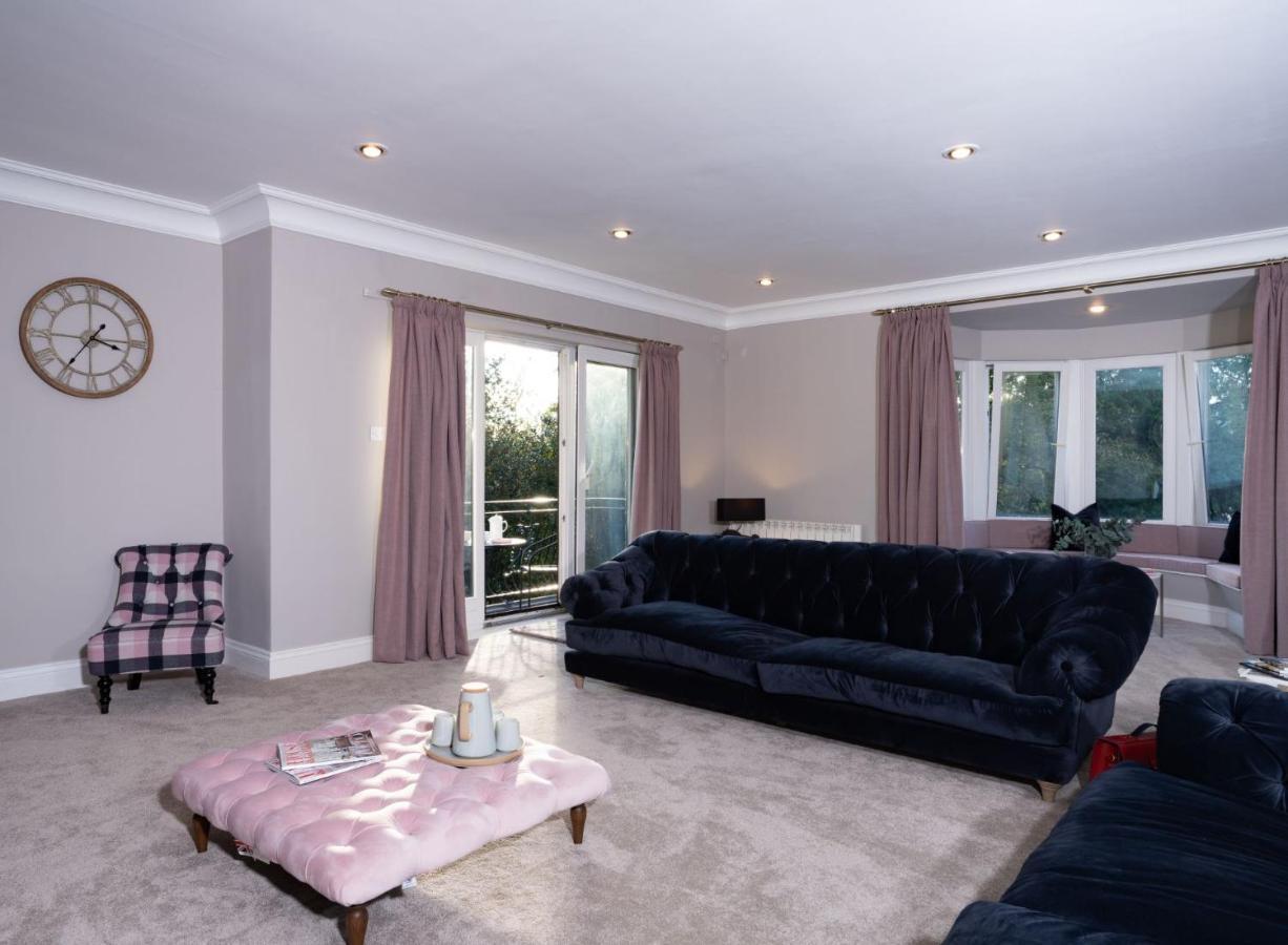 Brand New - Contemporary - 2 Bedroom - 2 Bathroom - Spacious Apartment - Lake Views Ambleside Eksteriør bilde