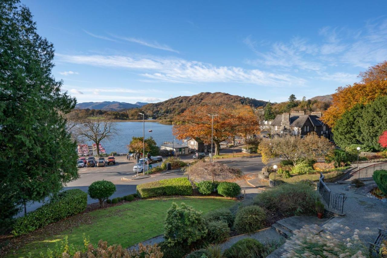 Brand New - Contemporary - 2 Bedroom - 2 Bathroom - Spacious Apartment - Lake Views Ambleside Eksteriør bilde